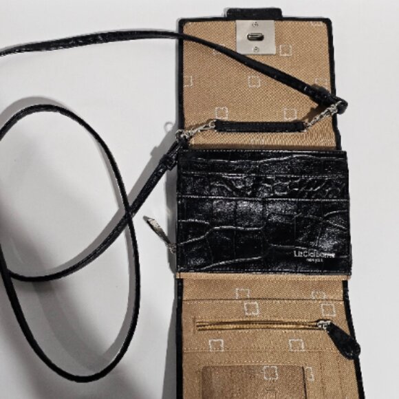 Elegant Liz Claiborne New York Black Leather Crossbody Bag - Versatile Compact - Picture 5 of 7